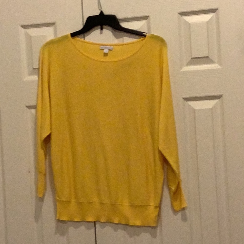 NYC Bright Yellow ☀️ sweater, 3/4 sleeves